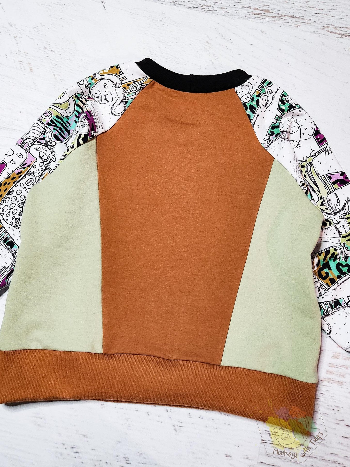 Wild pullover, size 5t