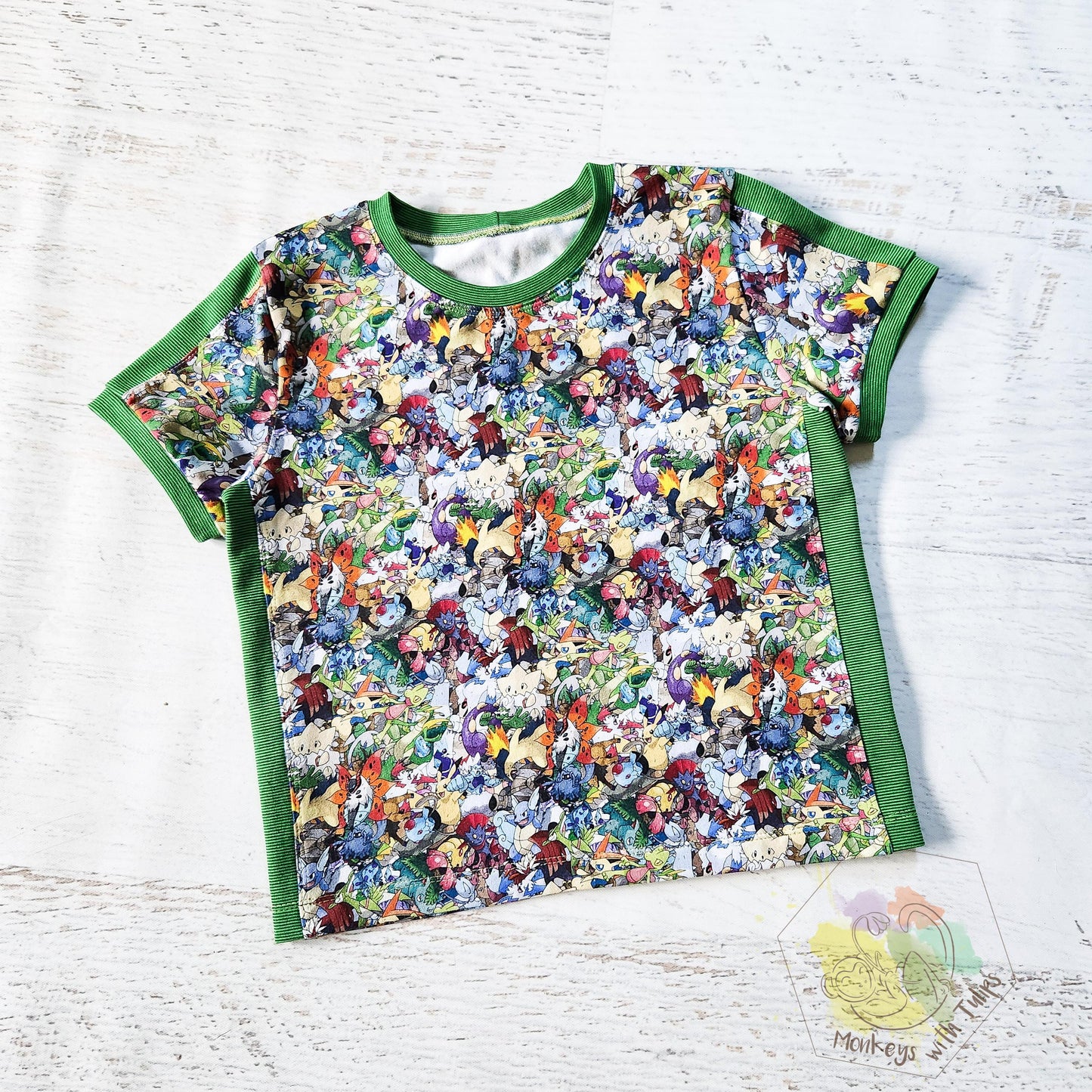 Gotta catch 'em all tee, size 8