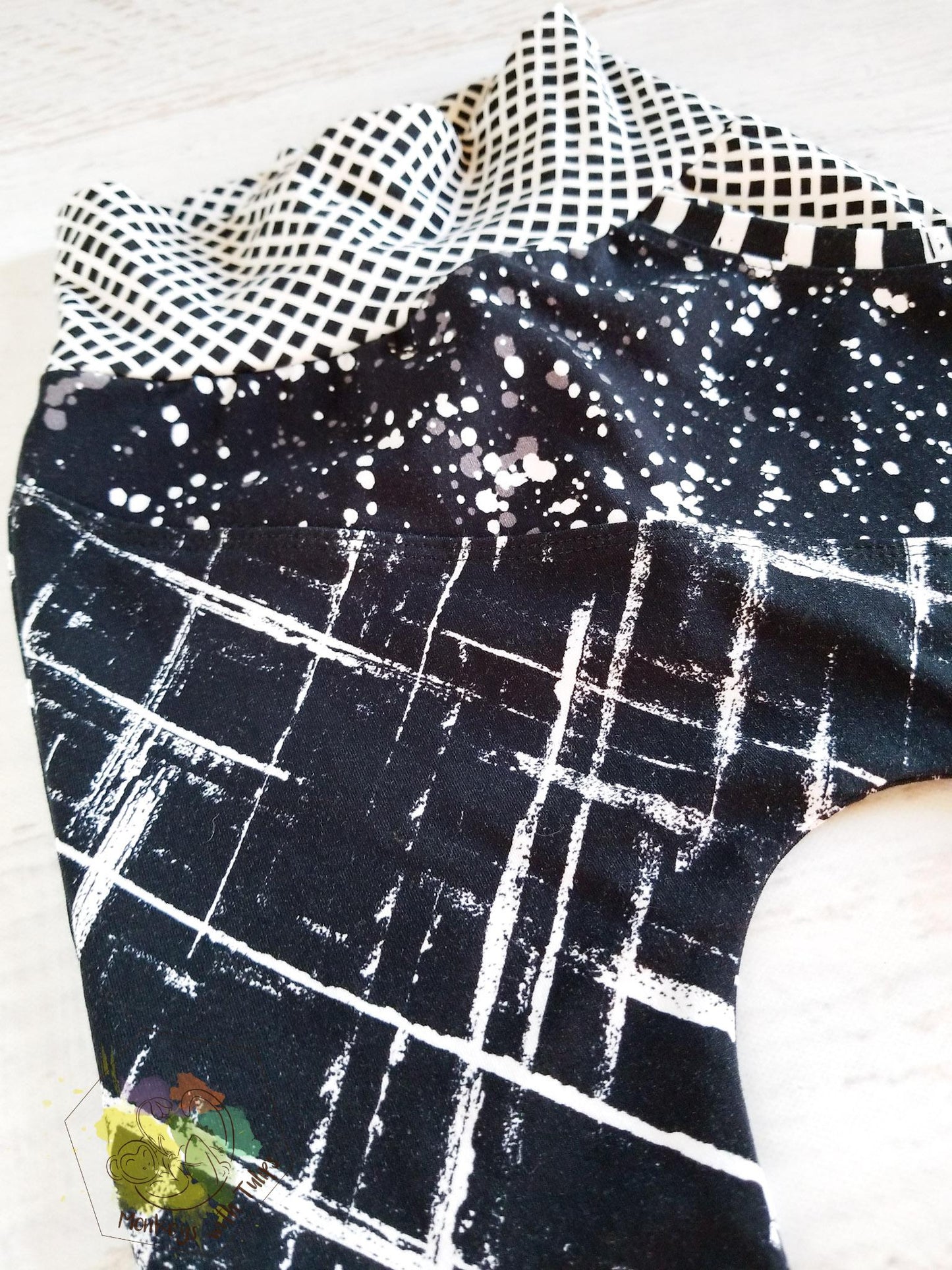 Slouchy black/white plaid joggers, 2T