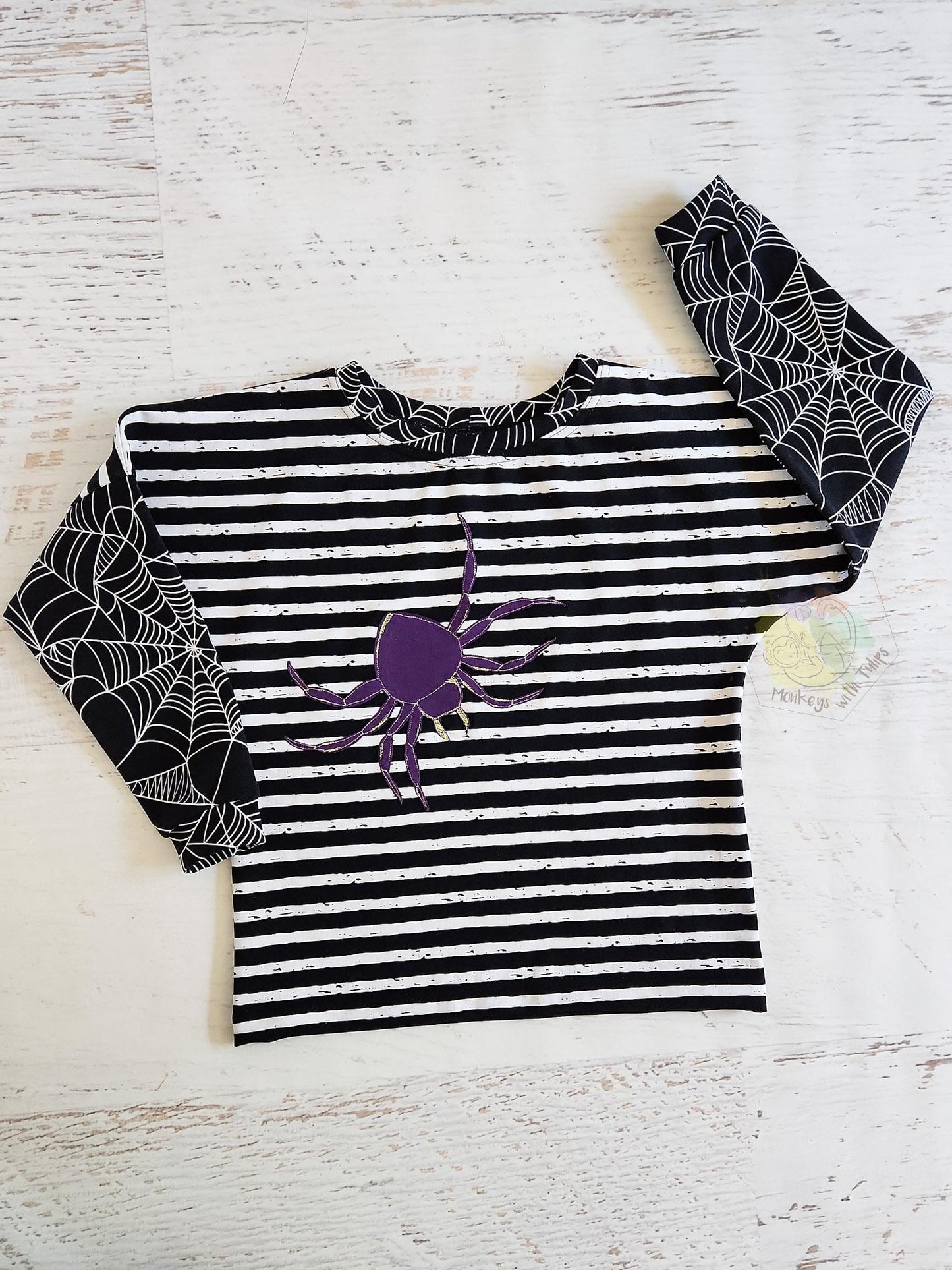 Spider applique dolman tee, 6 kids.